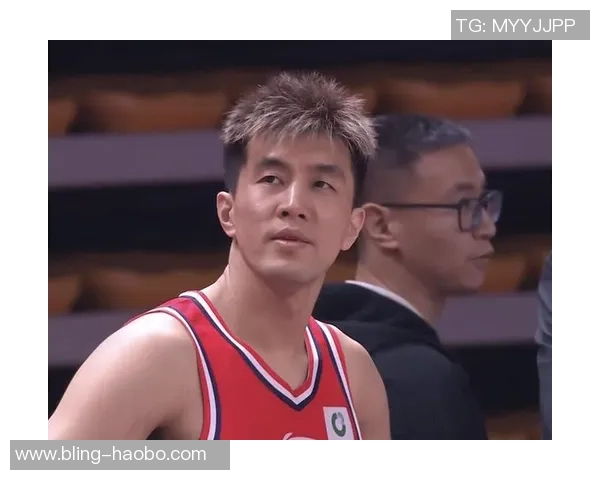 郭艾伦表现平淡仅得6分2板2助失误频繁状态堪忧